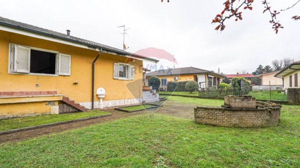 casa indipendente in vendita a Spino d'Adda
