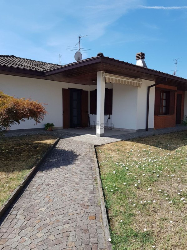 casa indipendente in vendita a Spino d'Adda