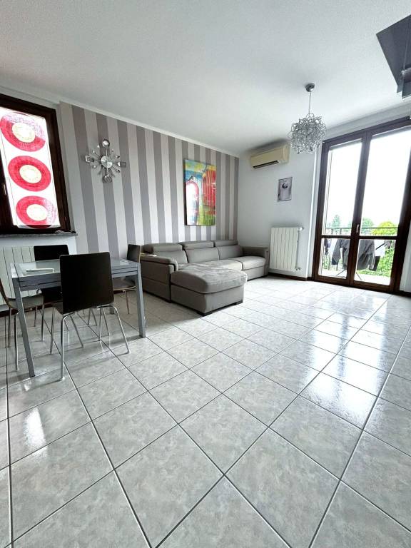 appartamento in vendita a Spino d'Adda