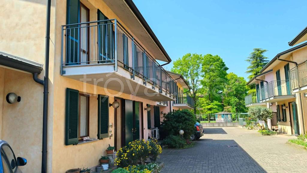 casa indipendente in vendita a Spino d'Adda