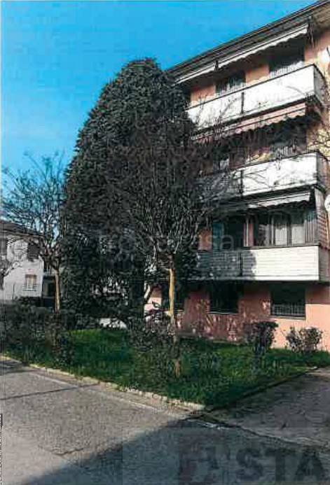 appartamento in vendita a Spino d'Adda