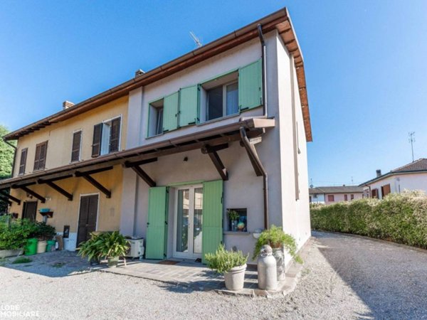 casa indipendente in vendita a Spino d'Adda