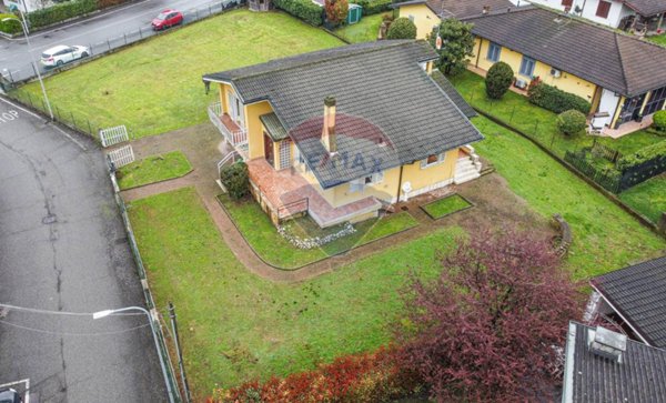 casa indipendente in vendita a Spino d'Adda