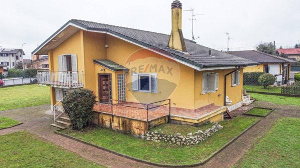 casa indipendente in vendita a Spino d'Adda