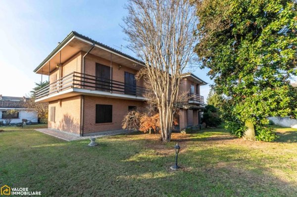 casa indipendente in vendita a Spino d'Adda