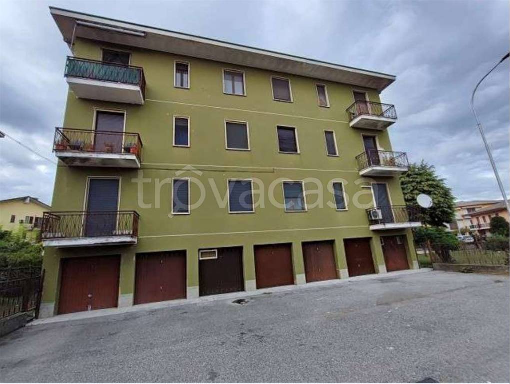 appartamento in vendita a Spino d'Adda