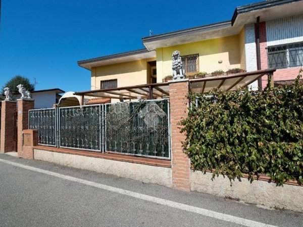 casa indipendente in vendita a Spino d'Adda