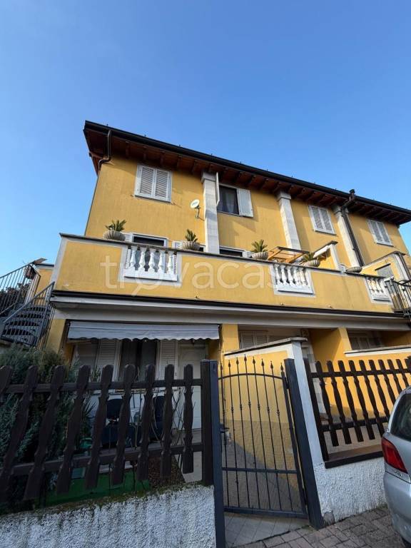 appartamento in vendita a Spino d'Adda