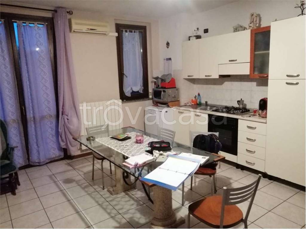 appartamento in vendita a Spino d'Adda