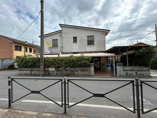 negozio in vendita a Spino d'Adda