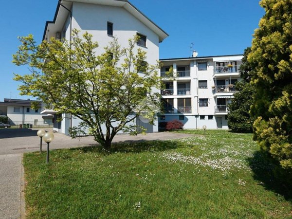 appartamento in vendita a Spino d'Adda