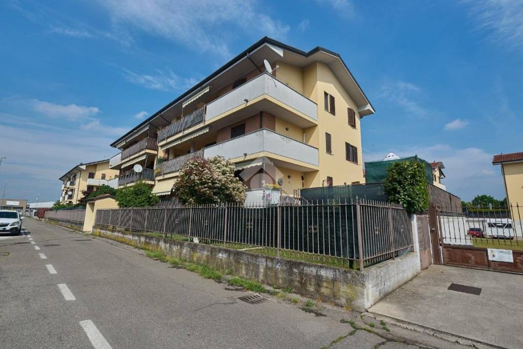 appartamento in vendita a Spino d'Adda