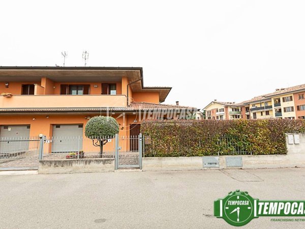 casa indipendente in vendita a Spino d'Adda