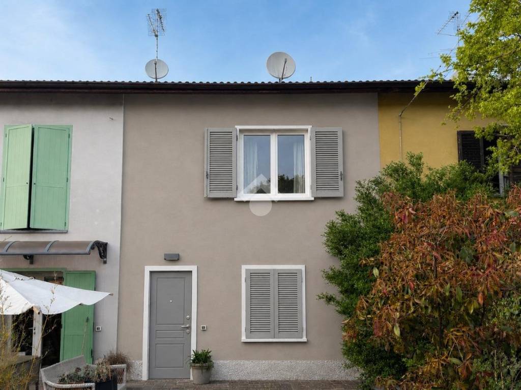 casa indipendente in vendita a Spino d'Adda