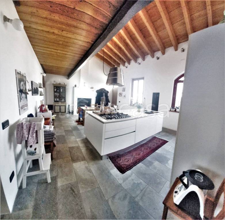 casa indipendente in vendita a Stagno Lombardo in zona Brancere