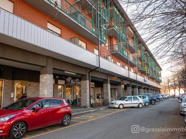negozio in vendita a Piossasco