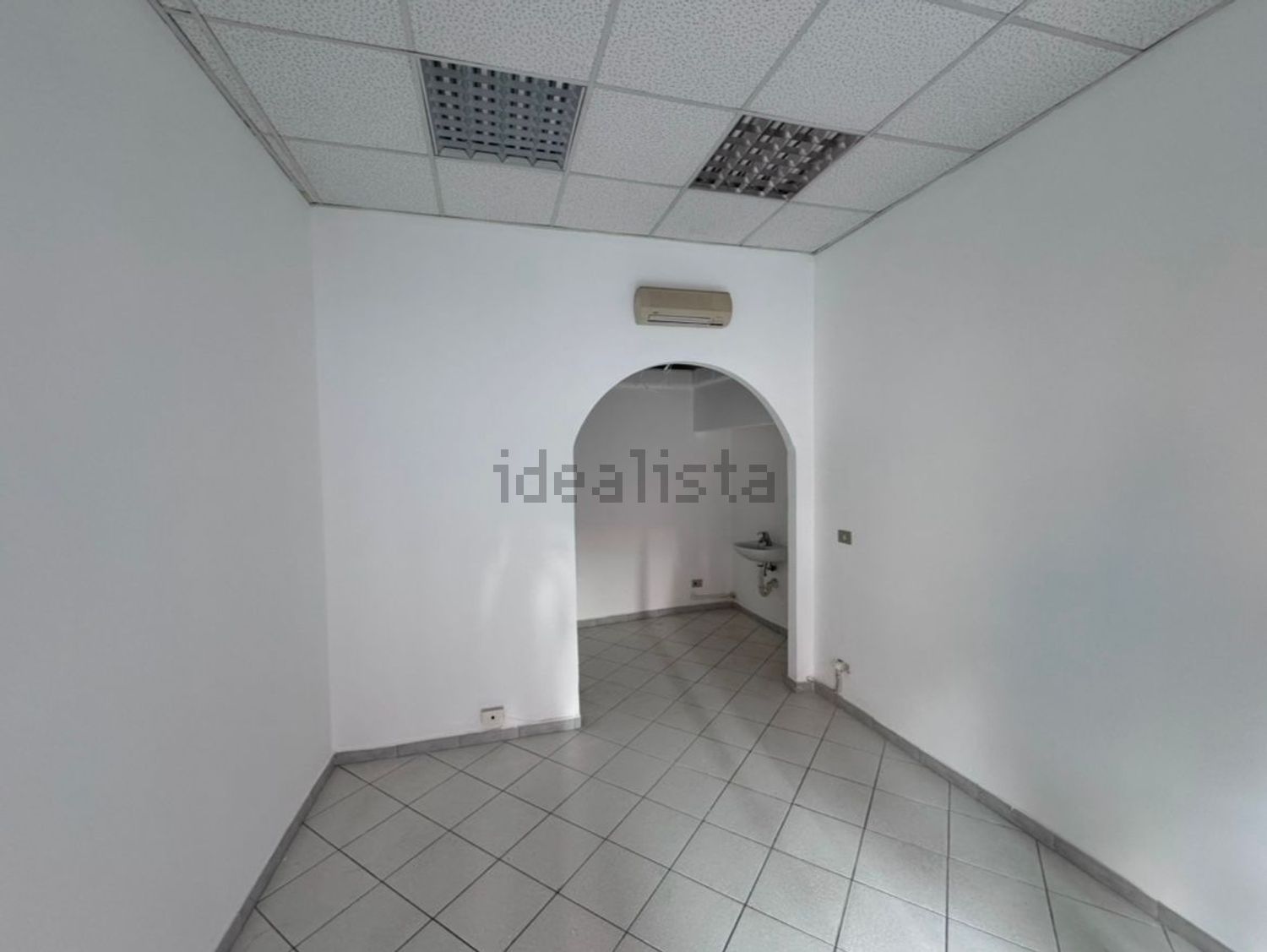 negozio in vendita a Piossasco