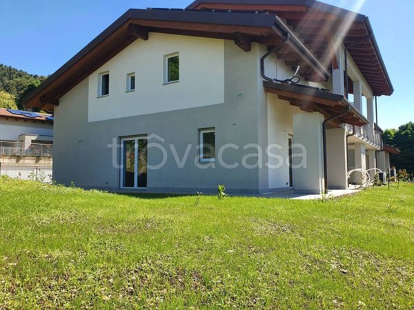 casa indipendente in vendita a Piossasco in zona San Vito