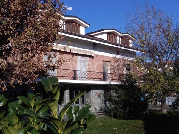 casa indipendente in vendita a Piossasco