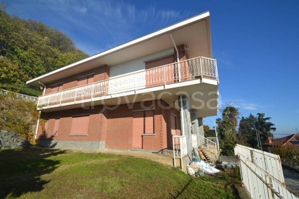 casa indipendente in vendita a Piossasco