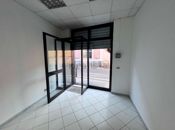 negozio in vendita a Piossasco