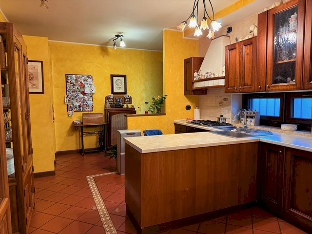 casa indipendente in vendita a Piossasco