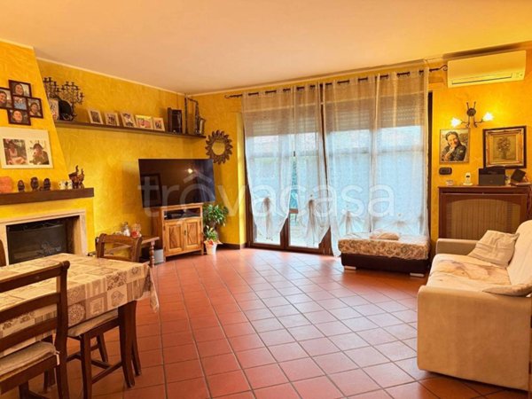 casa indipendente in vendita a Piossasco