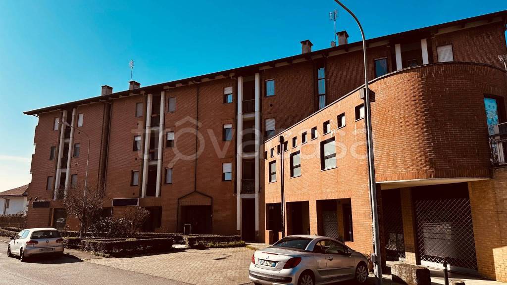 appartamento in vendita a Piossasco