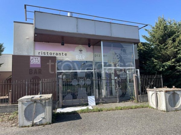 negozio in vendita a Piossasco