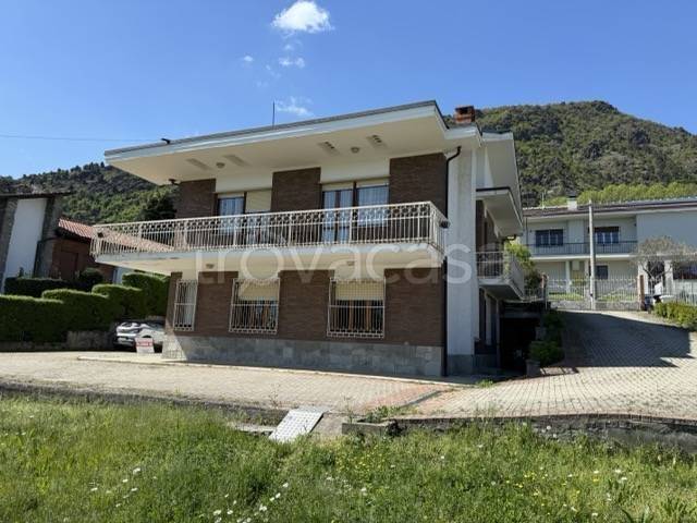 casa indipendente in vendita a Piossasco