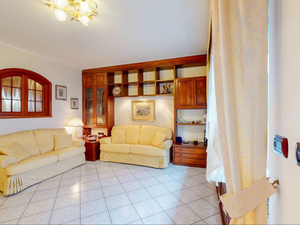 casa indipendente in vendita a Piossasco