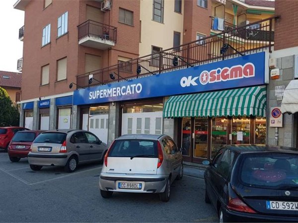 negozio in vendita a Piossasco