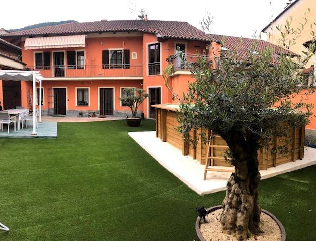 casa indipendente in vendita a Piossasco