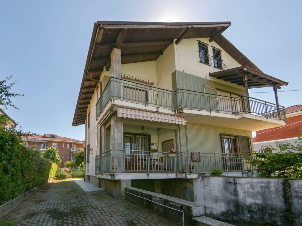 appartamento in vendita a Piossasco