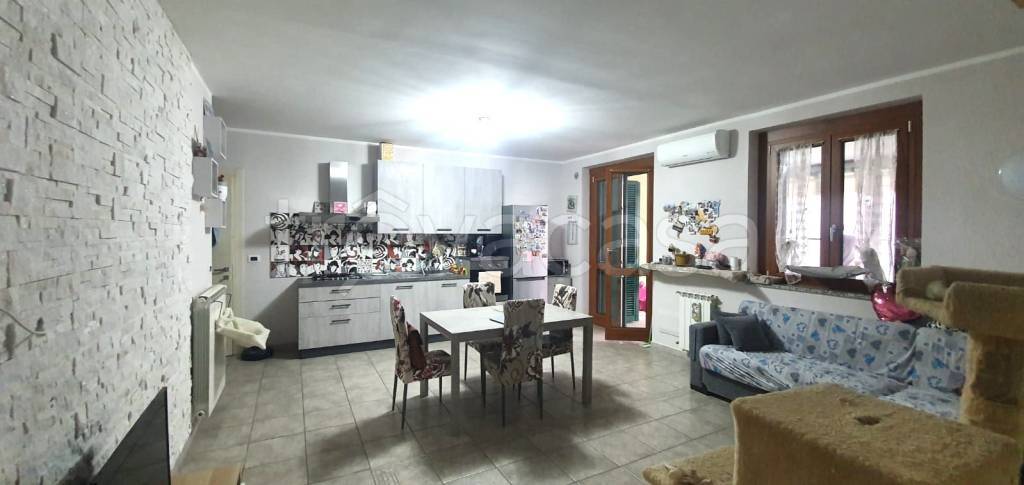 appartamento in vendita a Piossasco