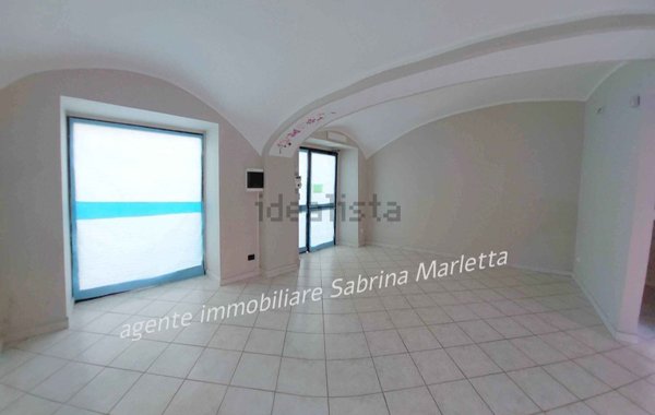 locale commerciale in vendita a Piossasco