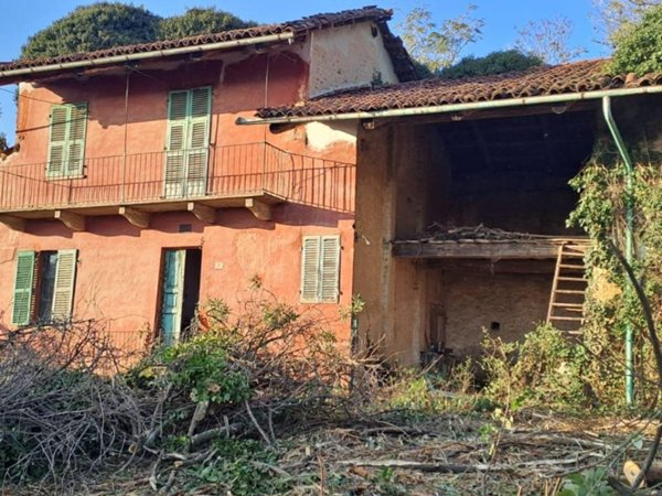 casa indipendente in vendita a Piossasco in zona Rivetta