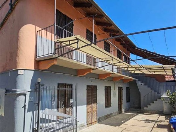 casa indipendente in vendita a Piossasco