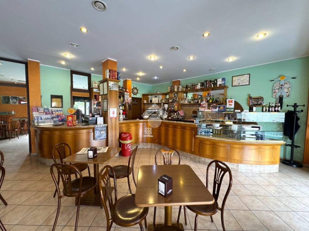 negozio in vendita a Piossasco