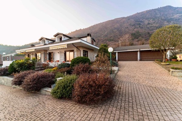 casa indipendente in vendita a Piossasco