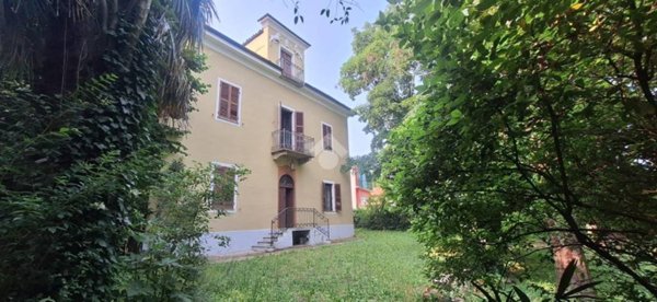 casa indipendente in vendita a Piossasco