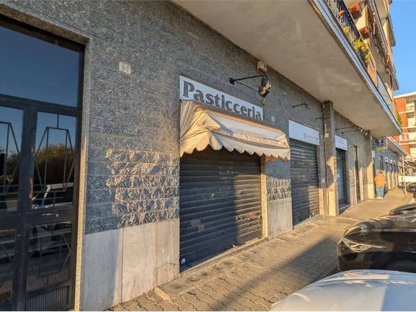 negozio in vendita a Piossasco
