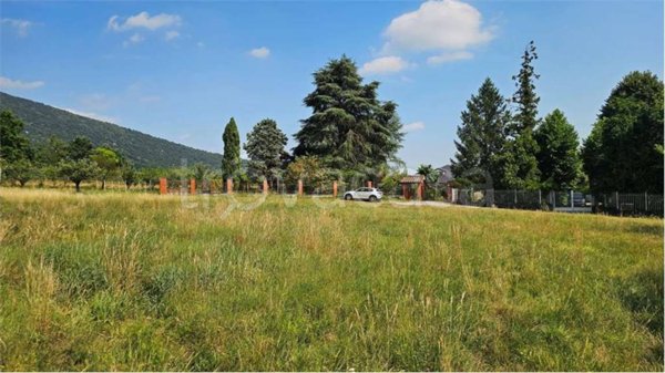 terreno edificabile in vendita a Piossasco