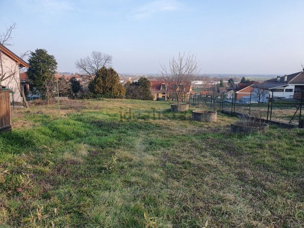 terreno edificabile in vendita a Piossasco