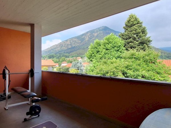 casa indipendente in vendita a Piossasco