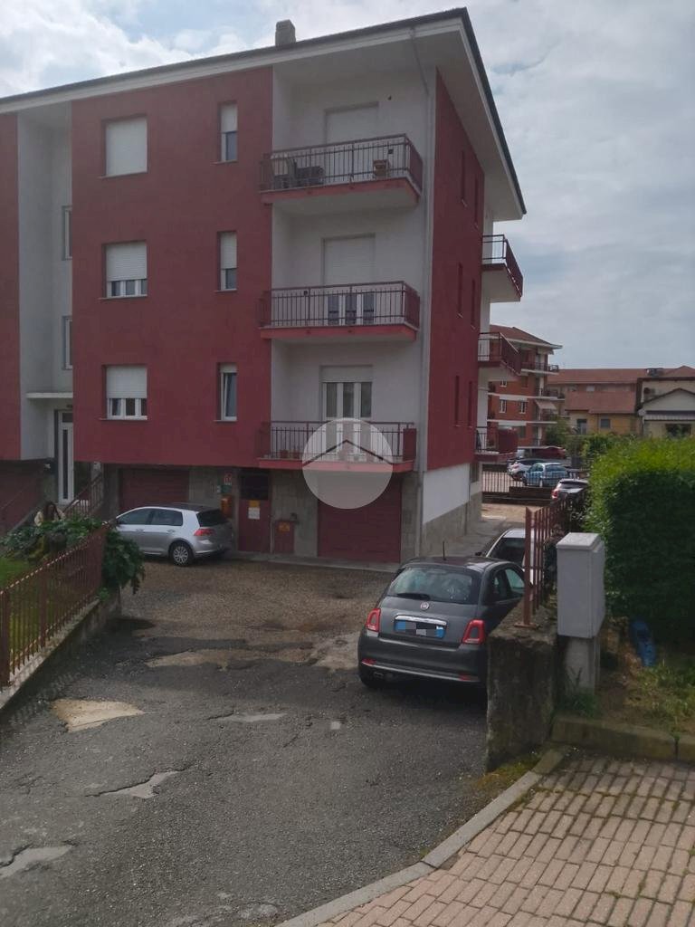 locale di sgombero in vendita a Piossasco