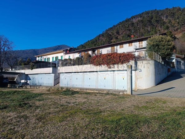 appartamento in vendita a Piossasco in zona Campetto