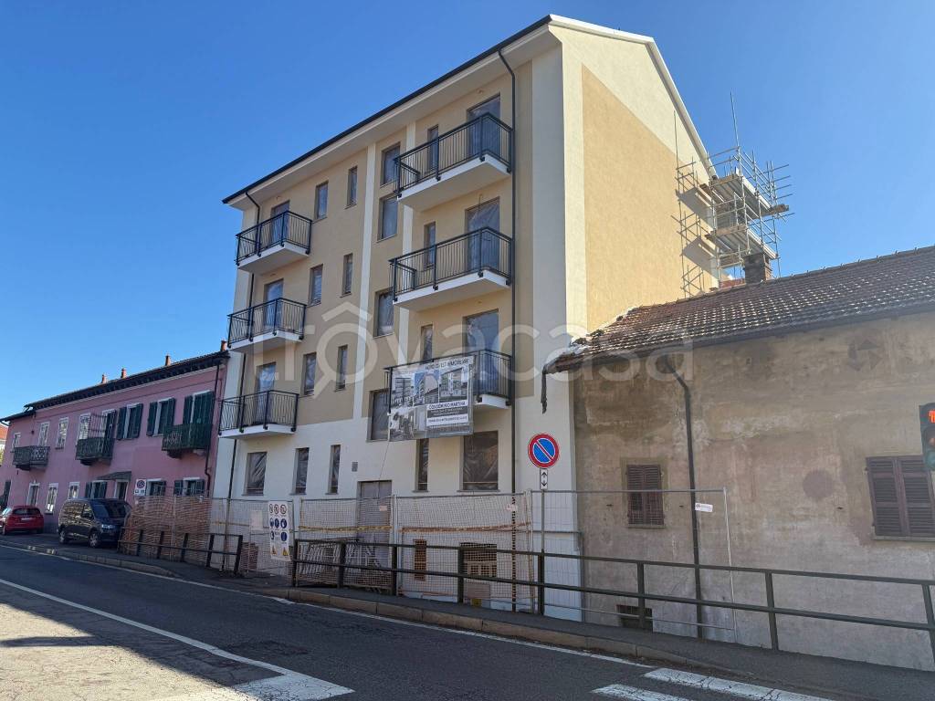 appartamento in vendita a Piossasco in zona Merlino.
