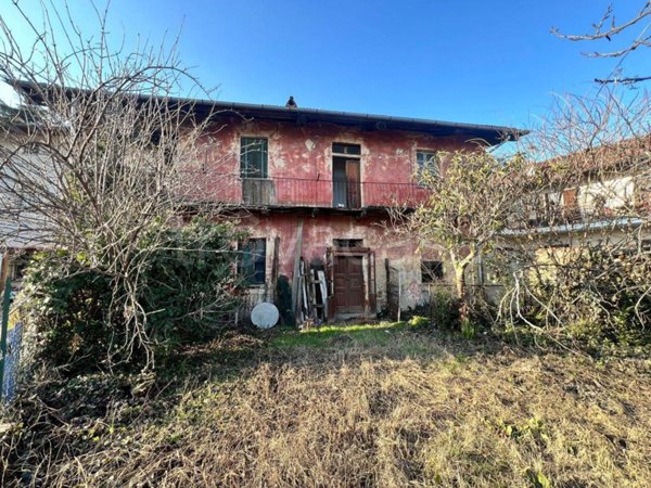 casale in vendita a Piossasco