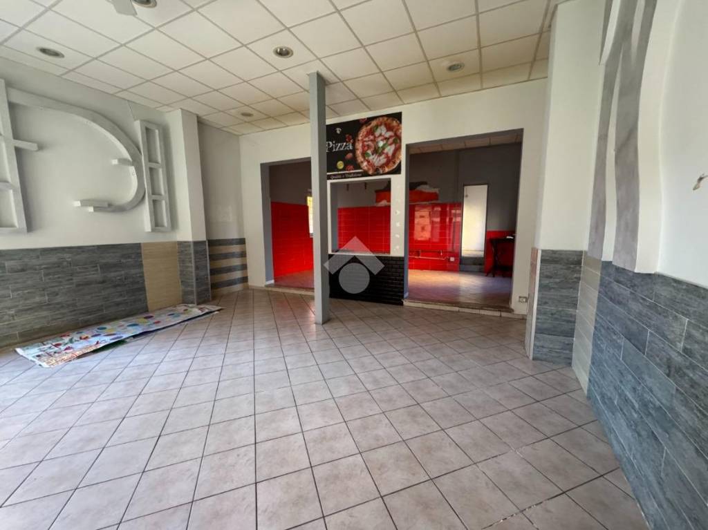 trivano in vendita a Piossasco in zona Merlino.